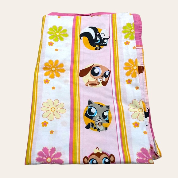 Littlest Pet Shop Twin Flat Sheet - Picture 3 of 3